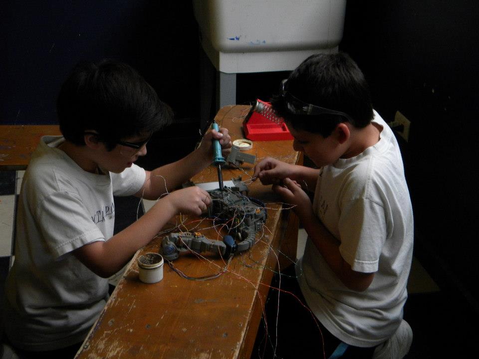USO DE TECNOLOGÍAS