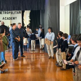 Metropolitan Academy, Feria de Arte Junio 2026